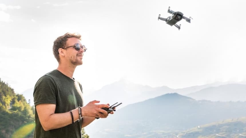 5 Impressive Drones under $600 — Find Your Best Bet at an Adequate Price! (Fall 2022)