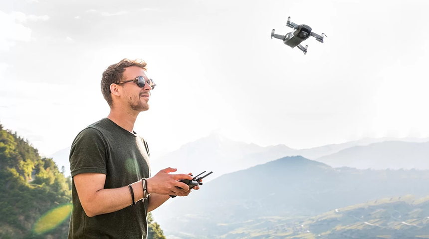 8 Best Drones under $300 - Perfect Choice for a Hobby! (Spring 2025)
