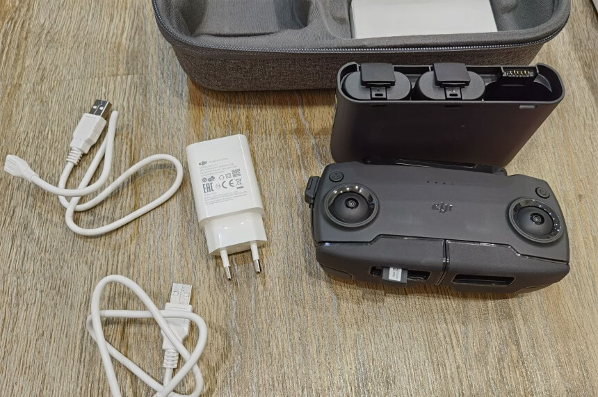 How to Charge DJI Mavic Mini Controller? Simple Instructions!