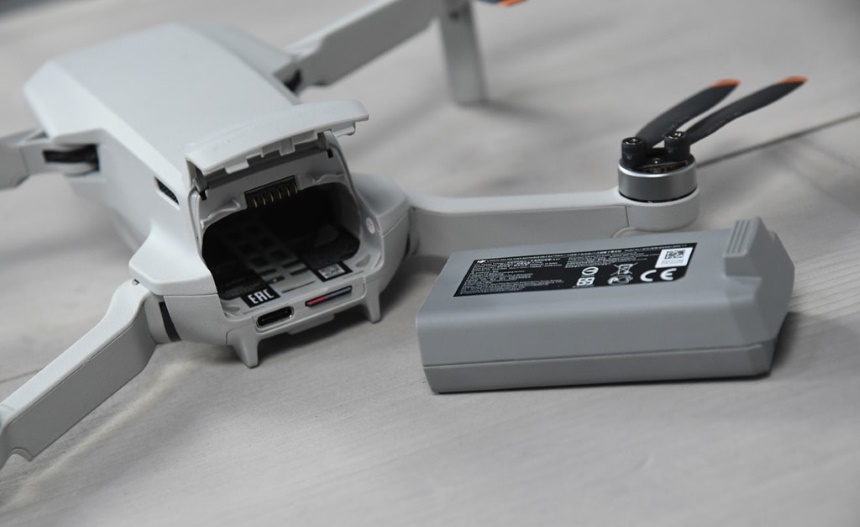 7 Best Drones Under $1000 for Awesome Photos and Videos (Spring 2025)