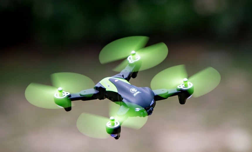 7 Best Drones for Beginners - Soar Through the Skies Effortlessly! (Summer 2022)